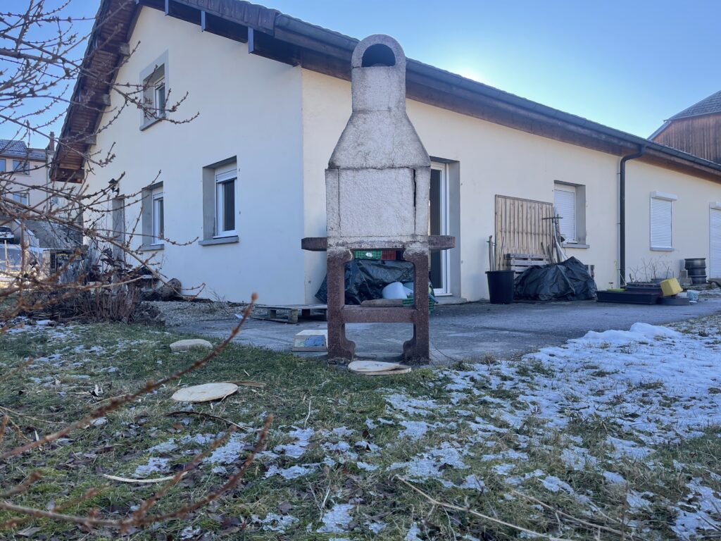ROCHEJEAN-  159000€SOUS COMPROMIS 